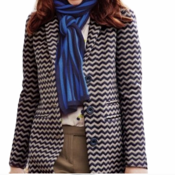 Boden Jackets & Blazers - EUC Boden taupe and purple chevron wool winter coat